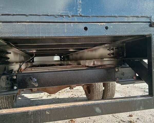 ГАЗ 3302 ГАЗель 2007 у Никополе на Automoto.ua Білий ГАЗ 3302 ГАЗель, об'ємом двигуна 2.46 л та пробігом 200 тис. км за 4200 $, фото 44 на Automoto.ua