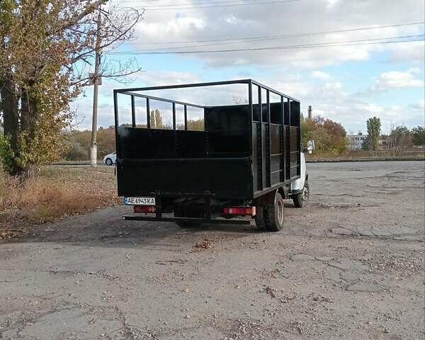 ГАЗ 3302 ГАЗель 2007 у Никополе на Automoto.ua Білий ГАЗ 3302 ГАЗель, об'ємом двигуна 2.46 л та пробігом 200 тис. км за 4200 $, фото 15 на Automoto.ua