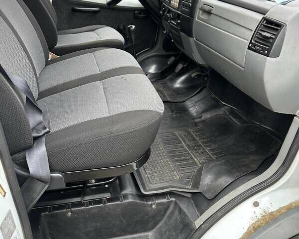 Білий ГАЗ 3302 ГАЗель, об'ємом двигуна 2.46 л та пробігом 42 тис. км за 6000 $, фото 18 на Automoto.ua