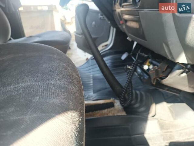 Белый ГАЗ 3302 ГАЗель, объемом двигателя 2.87 л и пробегом 250 тыс. км за 11000 $, фото 15 на Automoto.ua