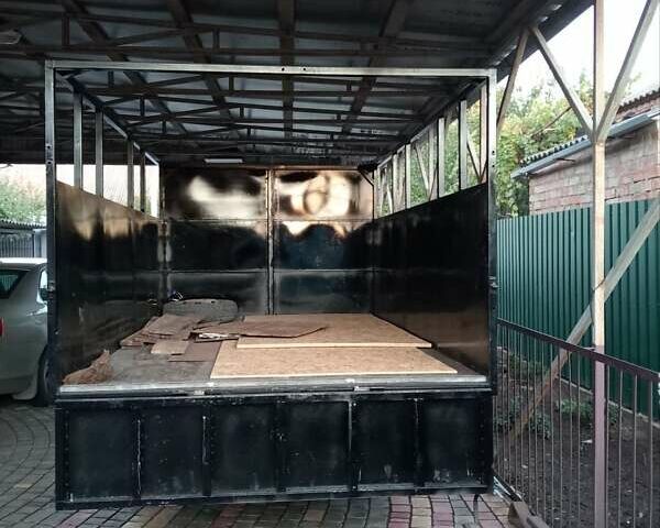 ГАЗ 3302 ГАЗель 2007 у Никополе на Automoto.ua Білий ГАЗ 3302 ГАЗель, об'ємом двигуна 2.46 л та пробігом 200 тис. км за 4200 $, фото 46 на Automoto.ua