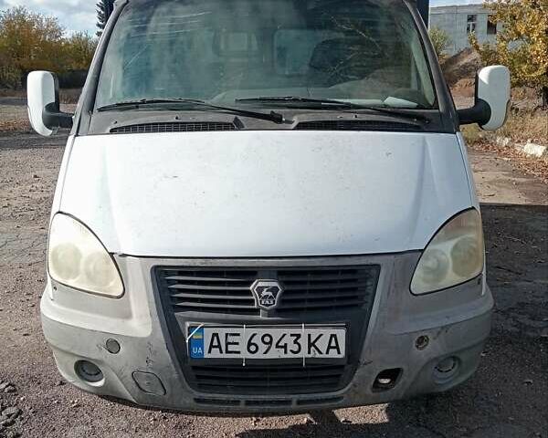ГАЗ 3302 ГАЗель 2007 у Никополе на Automoto.ua Білий ГАЗ 3302 ГАЗель, об'ємом двигуна 2.46 л та пробігом 200 тис. км за 4200 $, фото 8 на Automoto.ua