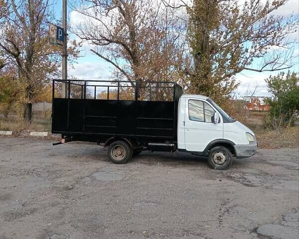 ГАЗ 3302 ГАЗель 2007 у Никополе на Automoto.ua Білий ГАЗ 3302 ГАЗель, об'ємом двигуна 2.46 л та пробігом 200 тис. км за 4200 $, фото 18 на Automoto.ua