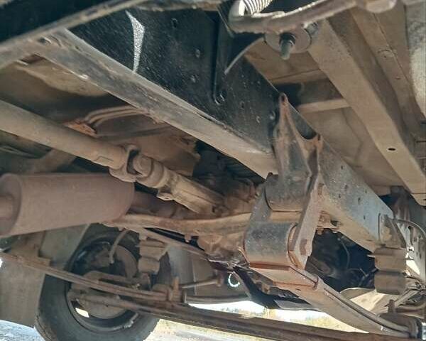 ГАЗ 3302 ГАЗель 2007 у Никополе на Automoto.ua Білий ГАЗ 3302 ГАЗель, об'ємом двигуна 2.46 л та пробігом 200 тис. км за 4200 $, фото 56 на Automoto.ua