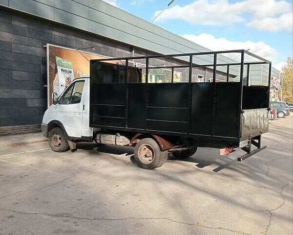 ГАЗ 3302 ГАЗель 2007 у Никополе на Automoto.ua Білий ГАЗ 3302 ГАЗель, об'ємом двигуна 2.46 л та пробігом 200 тис. км за 4200 $, фото 1 на Automoto.ua