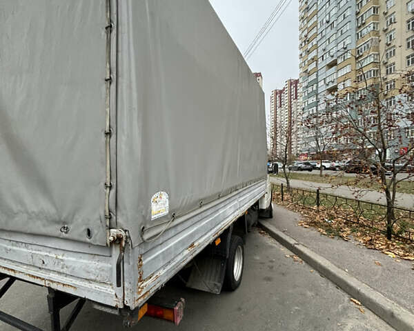 Белый ГАЗ 3302 ГАЗель, объемом двигателя 2.46 л и пробегом 383 тыс. км за 2500 $, фото 1 на Automoto.ua