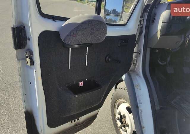 Білий ГАЗ 3302 ГАЗель, об'ємом двигуна 2.46 л та пробігом 6 тис. км за 4300 $, фото 8 на Automoto.ua