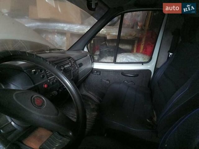 Белый ГАЗ 3302 ГАЗель, объемом двигателя 2.46 л и пробегом 50 тыс. км за 2500 $, фото 4 на Automoto.ua