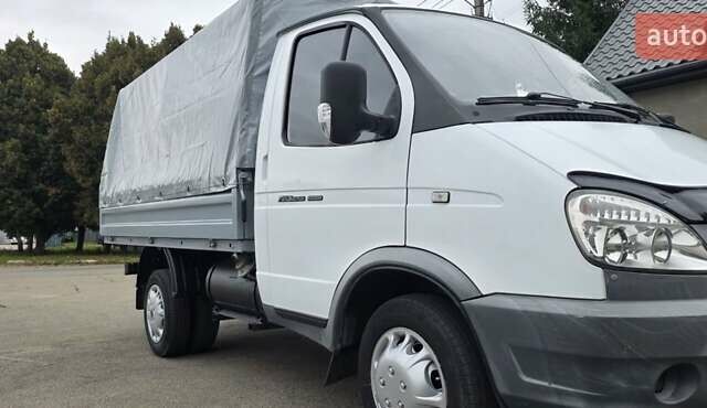 Белый ГАЗ 3302 ГАЗель, объемом двигателя 2.7 л и пробегом 120 тыс. км за 7400 $, фото 12 на Automoto.ua