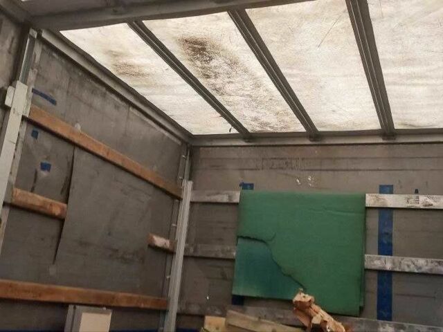 Белый ГАЗ 3302 ГАЗель, объемом двигателя 2.5 л и пробегом 250 тыс. км за 4250 $, фото 8 на Automoto.ua