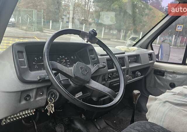 ГАЗ 3302 ГАЗель 2001 у Полтаві на Automoto.ua Бежевий ГАЗ 3302 ГАЗель, об'ємом двигуна 2.4 л та пробігом 73 тис. км за 2999 $, фото 7 на Automoto.ua