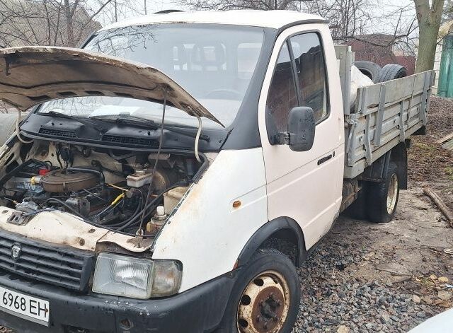 ГАЗ 3302 ГАЗель 2001 в Фастове на Automoto.ua Бежевый ГАЗ 3302 ГАЗель, объемом двигателя 2.3 л и пробегом 240 тыс. км за 950 $, фото 4 на Automoto.ua