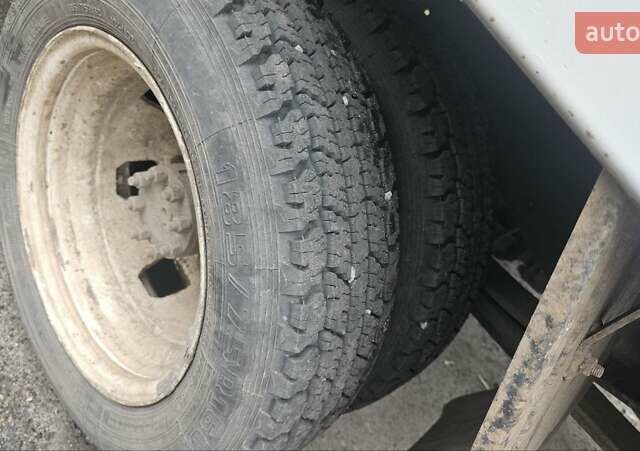 ГАЗ 3302 ГАЗель 2001 у Полтаві на Automoto.ua Бежевий ГАЗ 3302 ГАЗель, об'ємом двигуна 2.4 л та пробігом 73 тис. км за 2999 $, фото 8 на Automoto.ua