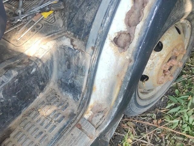 Бежевий ГАЗ 3302 ГАЗель, об'ємом двигуна 2 л та пробігом 350 тис. км за 1000 $, фото 5 на Automoto.ua