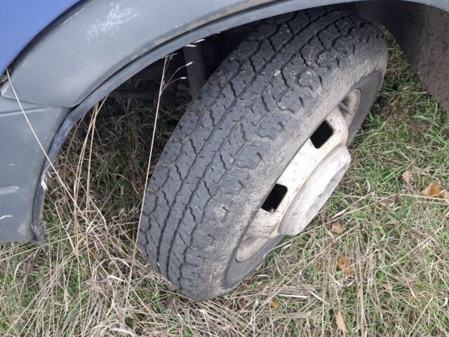 Фиолетовый ГАЗ 3302 ГАЗель, объемом двигателя 2.3 л и пробегом 250 тыс. км за 4500 $, фото 5 на Automoto.ua