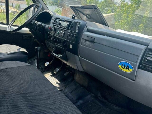 Фиолетовый ГАЗ 3302 ГАЗель, объемом двигателя 2.5 л и пробегом 20 тыс. км за 2600 $, фото 9 на Automoto.ua