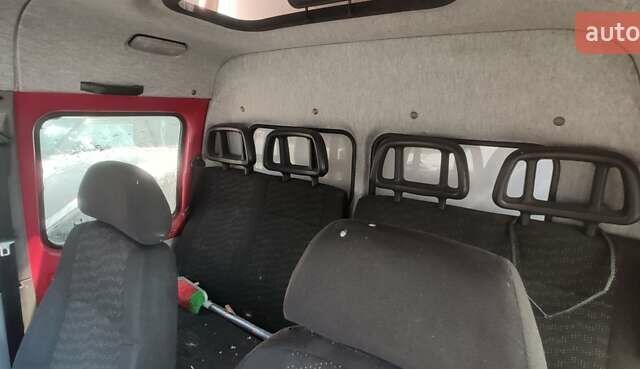 Червоний ГАЗ 3302 ГАЗель, об'ємом двигуна 2.46 л та пробігом 114 тис. км за 2700 $, фото 5 на Automoto.ua