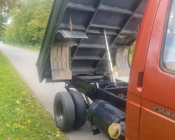 Красный ГАЗ 3302 ГАЗель, объемом двигателя 2.89 л и пробегом 150 тыс. км за 6999 $, фото 1 на Automoto.ua