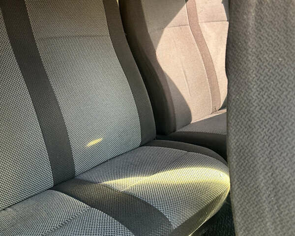 Красный ГАЗ 3302 ГАЗель, объемом двигателя 2.46 л и пробегом 291 тыс. км за 4500 $, фото 4 на Automoto.ua