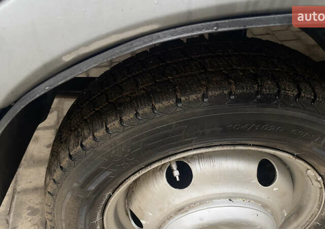 ГАЗ 3302 ГАЗель, объемом двигателя 0 л и пробегом 400 тыс. км за 1750 $, фото 5 на Automoto.ua