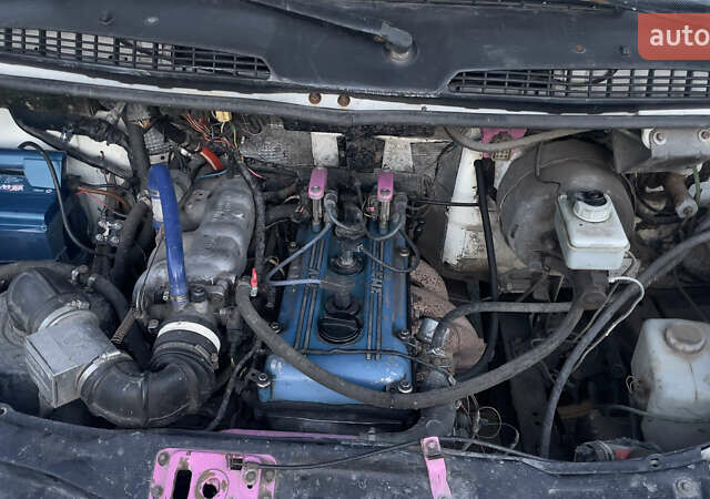 ГАЗ 3302 ГАЗель, объемом двигателя 2.5 л и пробегом 200 тыс. км за 3300 $, фото 2 на Automoto.ua