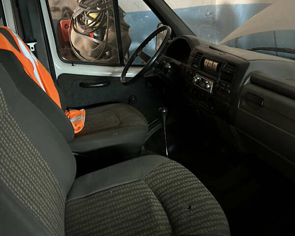 ГАЗ 3302 ГАЗель, объемом двигателя 0 л и пробегом 80 тыс. км за 4000 $, фото 3 на Automoto.ua