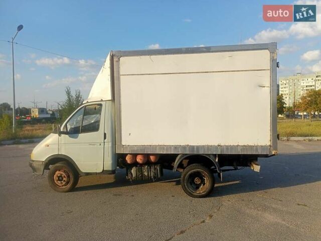 Серый ГАЗ 3302 ГАЗель, объемом двигателя 2.45 л и пробегом 500 тыс. км за 1900 $, фото 11 на Automoto.ua