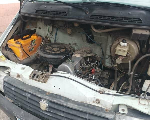 Сірий ГАЗ 3302 ГАЗель, об'ємом двигуна 2.4 л та пробігом 45 тис. км за 2600 $, фото 12 на Automoto.ua