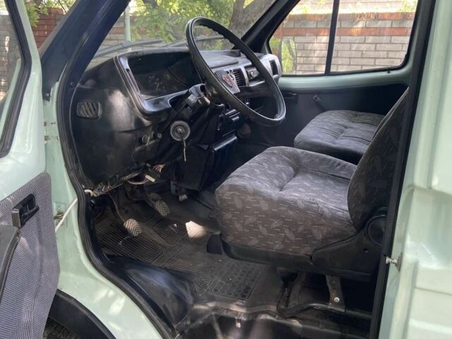 Серый ГАЗ 3302 ГАЗель, объемом двигателя 0 л и пробегом 1000 тыс. км за 1933 $, фото 5 на Automoto.ua