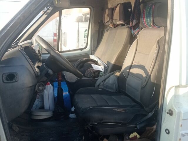 Серый ГАЗ 3302 ГАЗель, объемом двигателя 2 л и пробегом 720 тыс. км за 1100 $, фото 7 на Automoto.ua