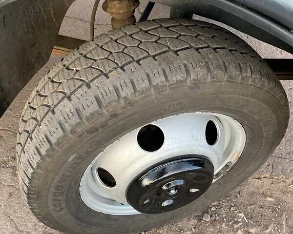 Сірий ГАЗ 3302 ГАЗель, об'ємом двигуна 0 л та пробігом 300 тис. км за 3100 $, фото 16 на Automoto.ua