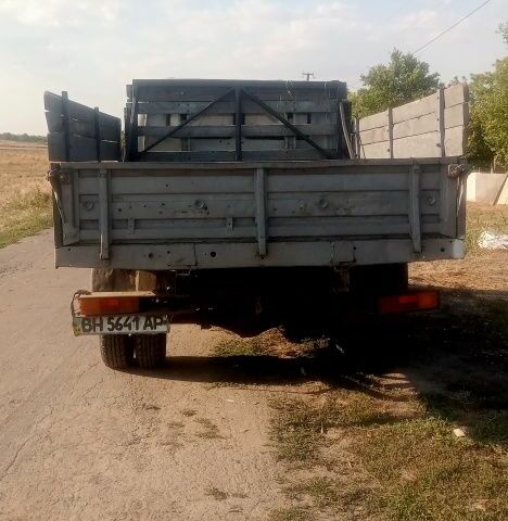 Серый ГАЗ 3302 ГАЗель, объемом двигателя 2 л и пробегом 3 тыс. км за 1800 $, фото 4 на Automoto.ua