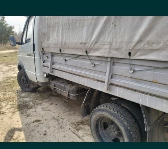 ГАЗ 3302 ГАЗель 1998 у Буче на Automoto.ua Сірий ГАЗ 3302 ГАЗель, об'ємом двигуна 2.3 л та пробігом 185 тис. км за 2100 $, фото 2 на Automoto.ua
