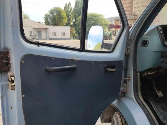 Серый ГАЗ 3302 ГАЗель, объемом двигателя 2.3 л и пробегом 90 тыс. км за 1500 $, фото 5 на Automoto.ua