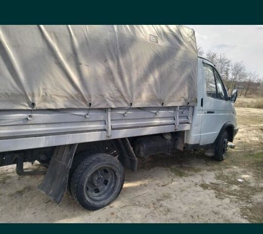 ГАЗ 3302 ГАЗель 1998 у Буче на Automoto.ua Сірий ГАЗ 3302 ГАЗель, об'ємом двигуна 2.3 л та пробігом 185 тис. км за 2100 $, фото 3 на Automoto.ua