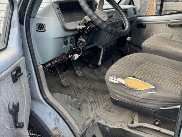 Сірий ГАЗ 3302 ГАЗель, об'ємом двигуна 2.4 л та пробігом 200 тис. км за 1200 $, фото 7 на Automoto.ua