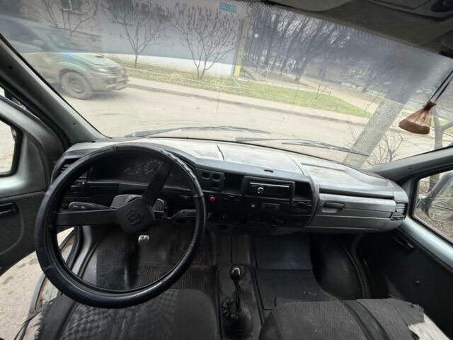 Серый ГАЗ 3302 ГАЗель, объемом двигателя 2.3 л и пробегом 400 тыс. км за 1200 $, фото 3 на Automoto.ua