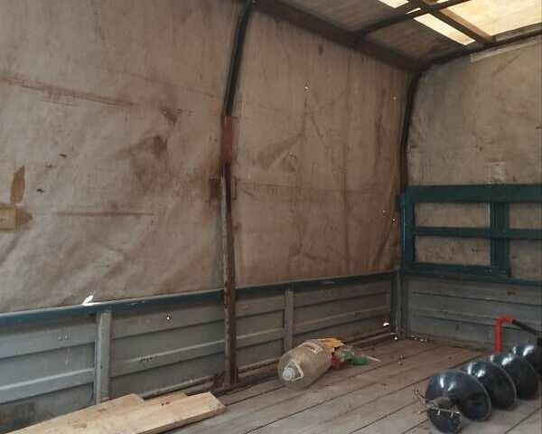 Синий ГАЗ 3302 ГАЗель, объемом двигателя 2.5 л и пробегом 431 тыс. км за 2100 $, фото 7 на Automoto.ua