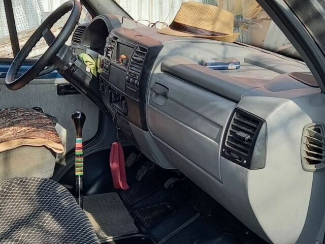 Синий ГАЗ 3302 ГАЗель, объемом двигателя 2.4 л и пробегом 147 тыс. км за 4700 $, фото 5 на Automoto.ua