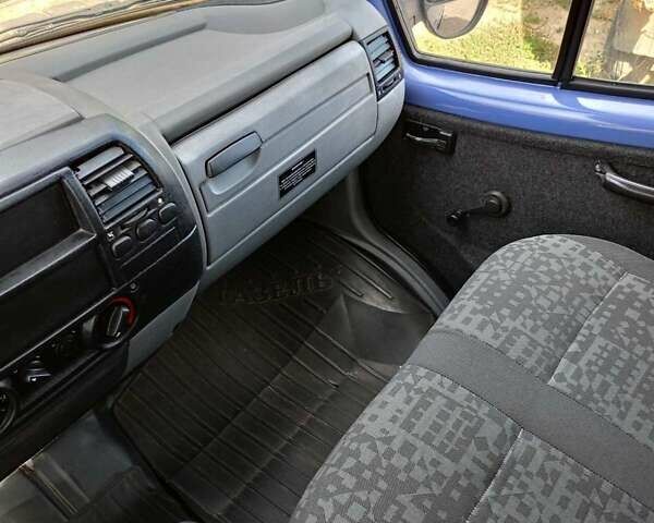 Синий ГАЗ 3302 ГАЗель, объемом двигателя 2.3 л и пробегом 12 тыс. км за 4999 $, фото 9 на Automoto.ua