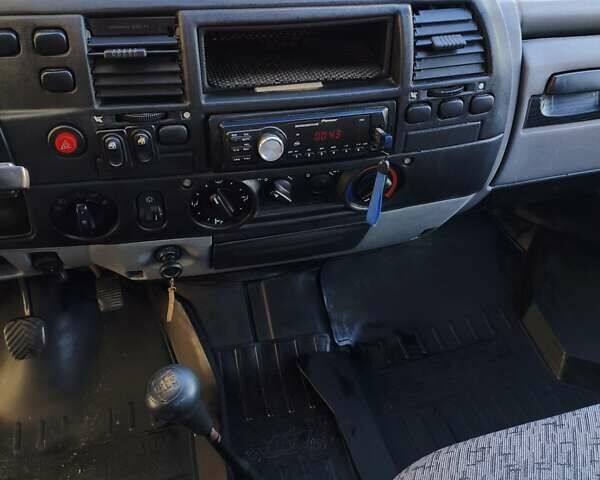 Синий ГАЗ 3302 ГАЗель, объемом двигателя 2.46 л и пробегом 429 тыс. км за 5950 $, фото 4 на Automoto.ua