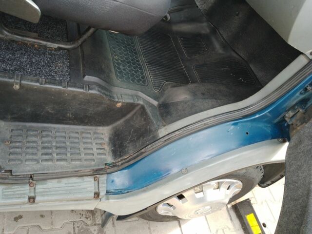 Синий ГАЗ 3302 ГАЗель, объемом двигателя 2.3 л и пробегом 220 тыс. км за 3200 $, фото 3 на Automoto.ua