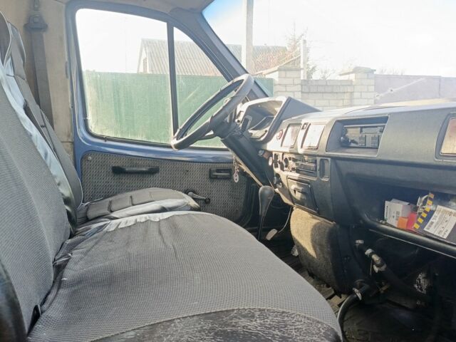 Синий ГАЗ 3302 ГАЗель, объемом двигателя 0 л и пробегом 200 тыс. км за 1500 $, фото 5 на Automoto.ua