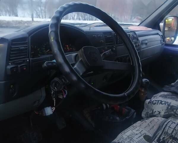 Синій ГАЗ 3302 ГАЗель, об'ємом двигуна 2.5 л та пробігом 198 тис. км за 3300 $, фото 11 на Automoto.ua
