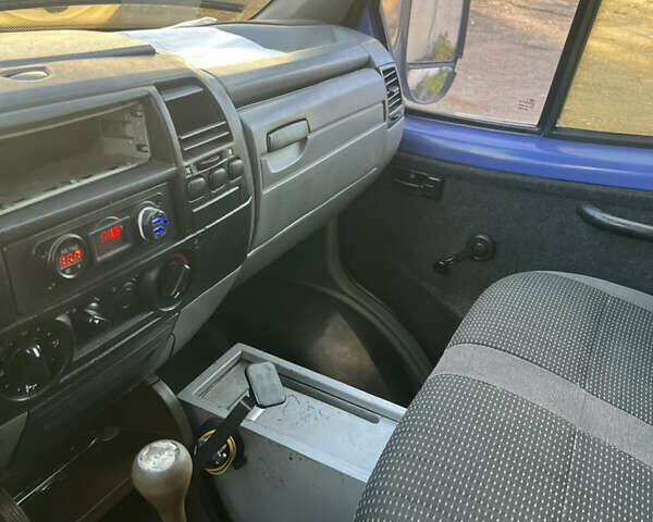 Синій ГАЗ 3302 ГАЗель, об'ємом двигуна 2.46 л та пробігом 350 тис. км за 3100 $, фото 17 на Automoto.ua