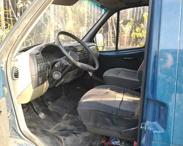 Синій ГАЗ 3302 ГАЗель, об'ємом двигуна 2.46 л та пробігом 150 тис. км за 3200 $, фото 8 на Automoto.ua