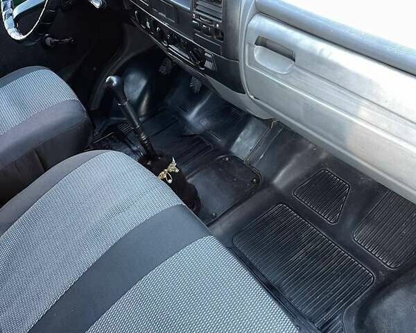 Зеленый ГАЗ 3302 ГАЗель, объемом двигателя 2.9 л и пробегом 400 тыс. км за 2600 $, фото 17 на Automoto.ua