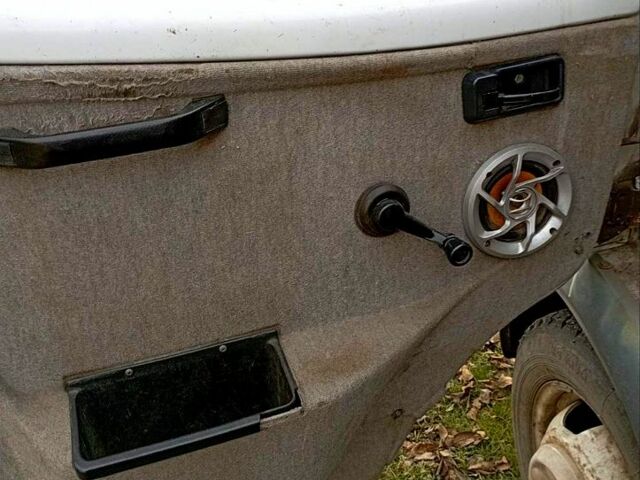 Белый ГАЗ 3302, объемом двигателя 2.9 л и пробегом 80 тыс. км за 1590 $, фото 9 на Automoto.ua