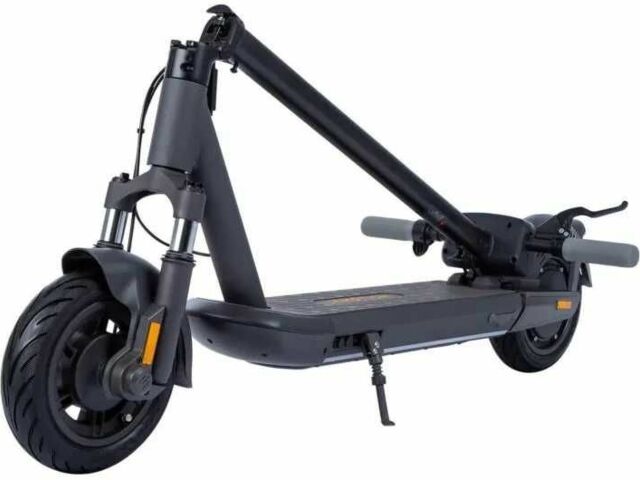 ГАЗ 3302, объемом двигателя 2.3 л и пробегом 0 тыс. км за 481 $, фото 2 на Automoto.ua