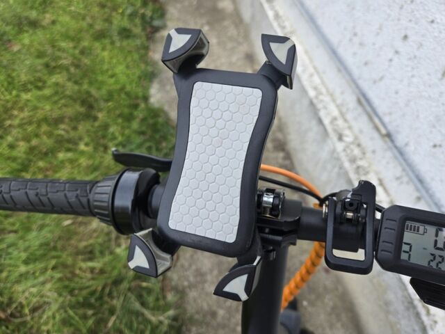 ГАЗ 3302, объемом двигателя 2.3 л и пробегом 0 тыс. км за 350 $, фото 3 на Automoto.ua